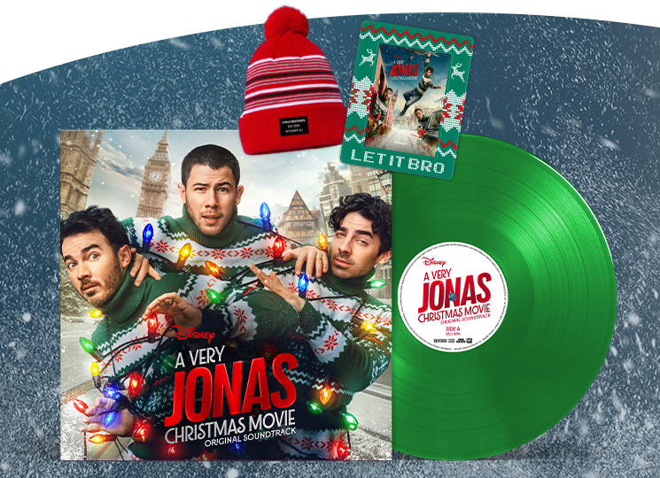 A Very Jonas Christmas Movie viynl, beanie